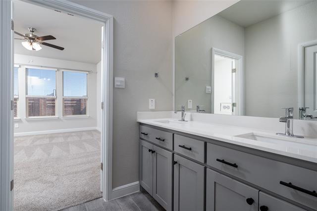 Building Photo - 2212 Gill Star Dr