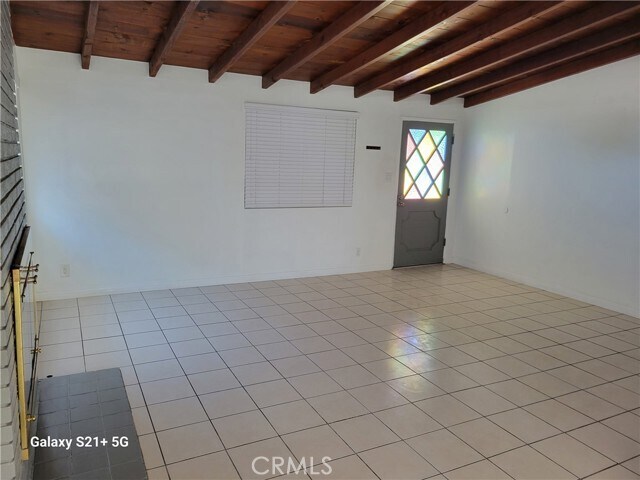 Building Photo - 937 N Iroquois Ave