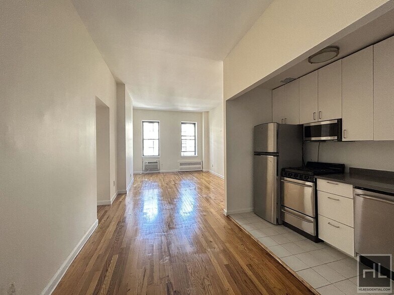 Building Photo - East 91st Street