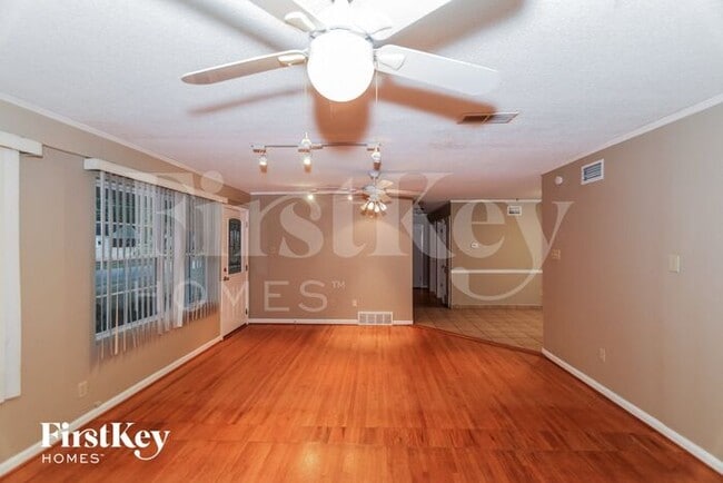 Building Photo - 1541 Flamingo Rd