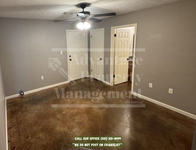 Building Photo - 1/2 Off Deposit Move-In Special!