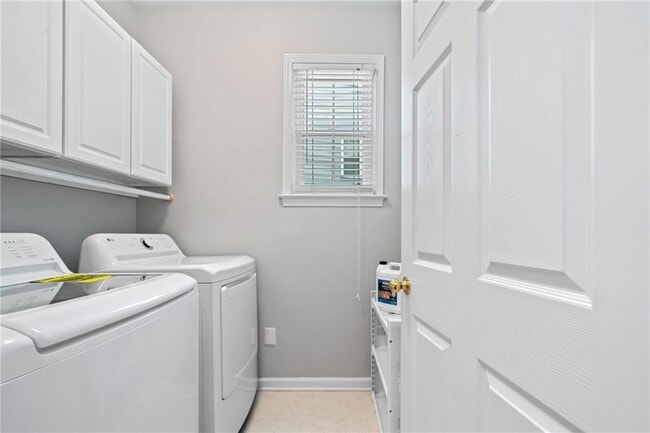 Building Photo - 304 Laurel Glen Crossing