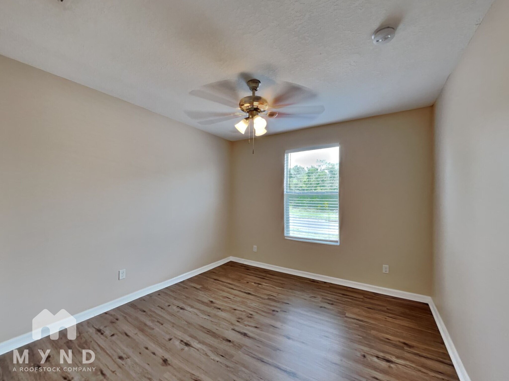 Building Photo - 3217 Spooner Dr