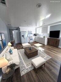 Building Photo - 608 E 29th St