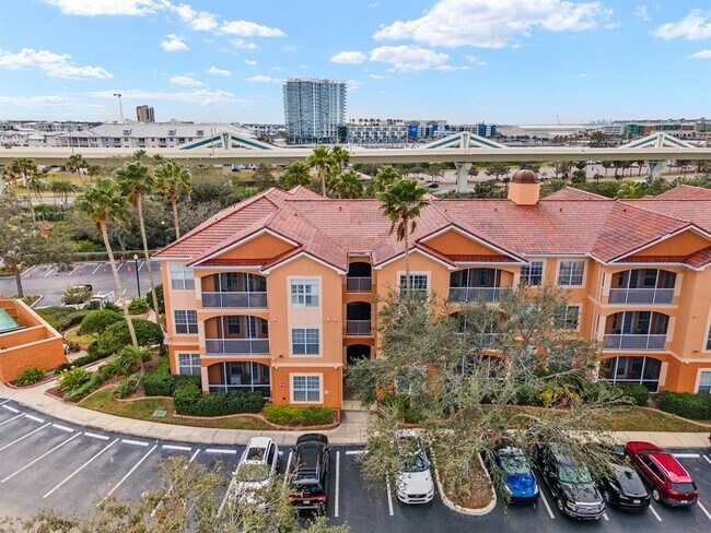 Building Photo - 5000 Culbreath Key Way