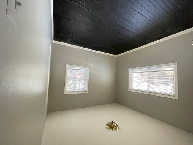 Building Photo - 3516 Stockton St