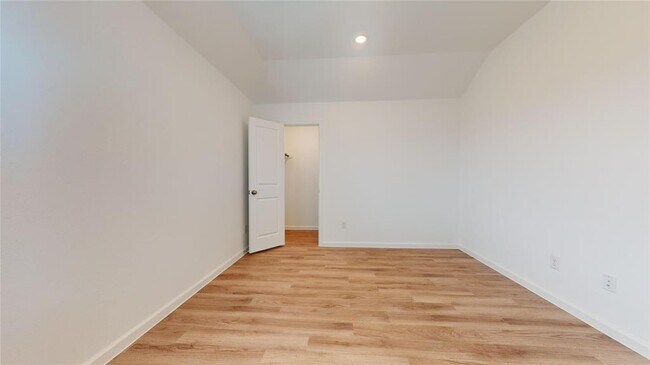 Building Photo - 27015 Coco Flower Ln