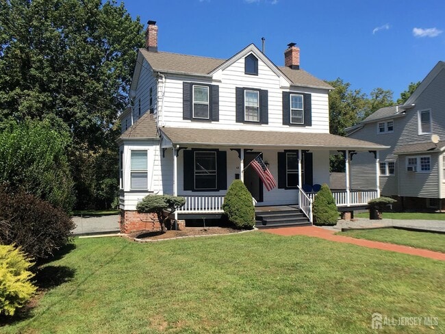 Building Photo - 68 W Cliff St