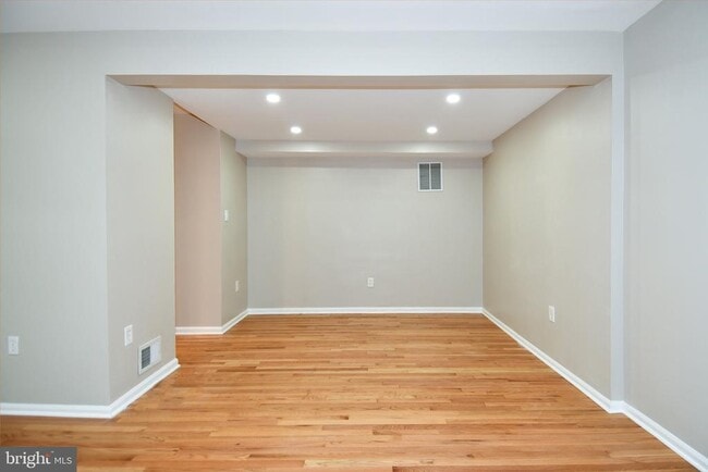 Building Photo - 14632 Tynewick Terrace