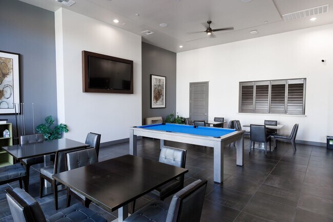 Building Photo - First floor unit in luxury gated Summerlin...