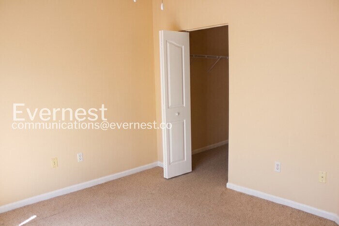 Building Photo - 4207 S Dale Mabry Hwy