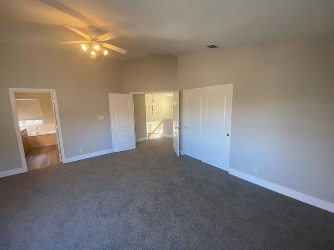 Building Photo - 4 Bedroom, 3 Bath North West Reno Area Home! MOVE-IN SPECIAL! $200 OFF FIRST MONTHS RENT!
