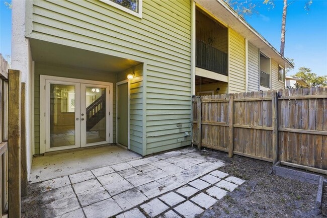 Building Photo - 2219 SW 39th Way