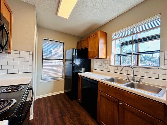 Building Photo - 8905 Schick Rd