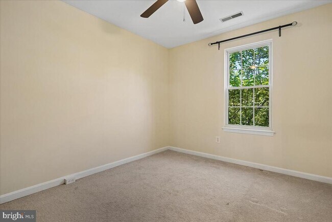 Building Photo - 3802 Koval Ln