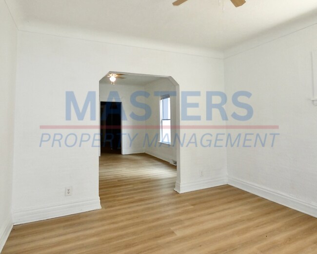 Building Photo - 225 Palmer St