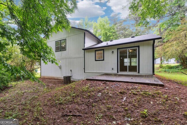 Building Photo - 4326 Dogwood Farms Dr