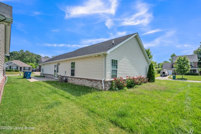 Building Photo - 9500 Brady John Ct