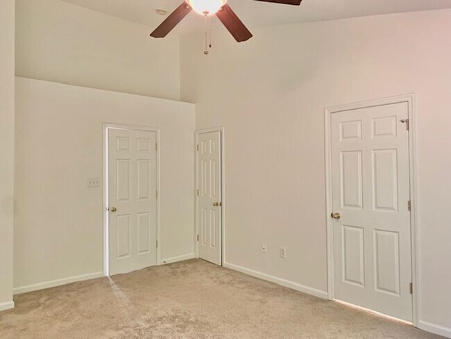 Building Photo - 18122 Truffle Ln