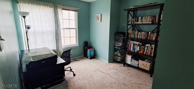Building Photo - 15 Andover Cir