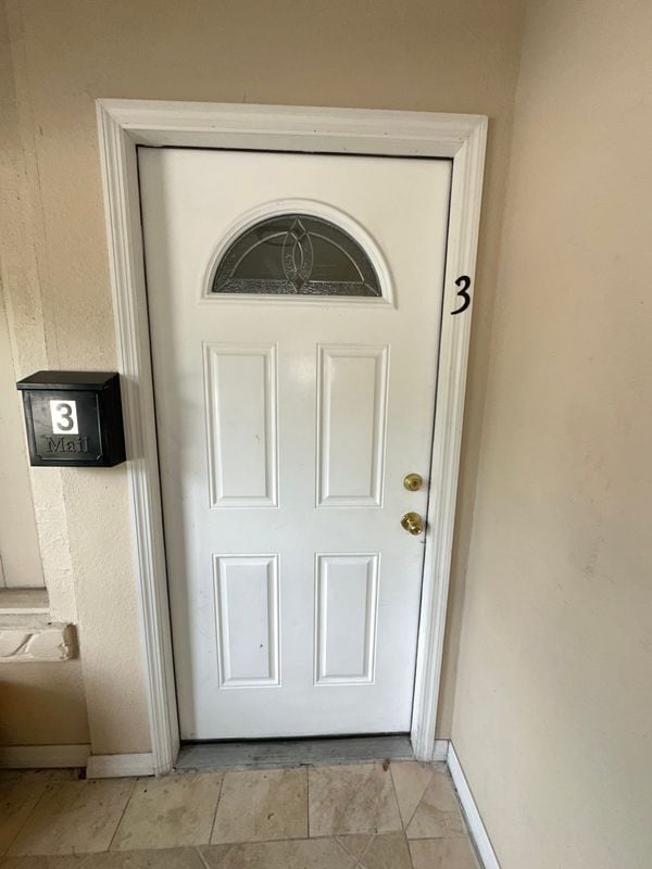 Building Photo - 3460 4th Ave S