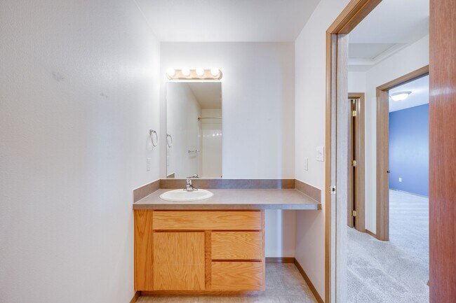 Building Photo - Townhouse Retreat on Military Hill – Moder...