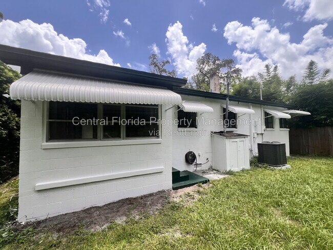 Building Photo - 1261 Richmond Rd