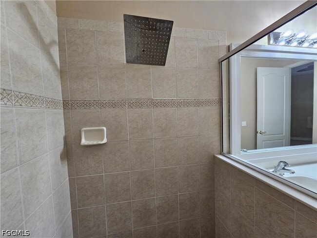 Building Photo - 6010 Jonathans Bay Cir