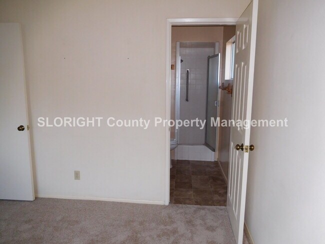 Building Photo - AVAILABLE NOVEMBER - Charming Los Osos Hom...