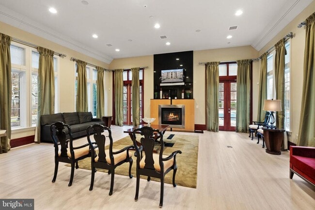 Building Photo - 13363 Connor Dr