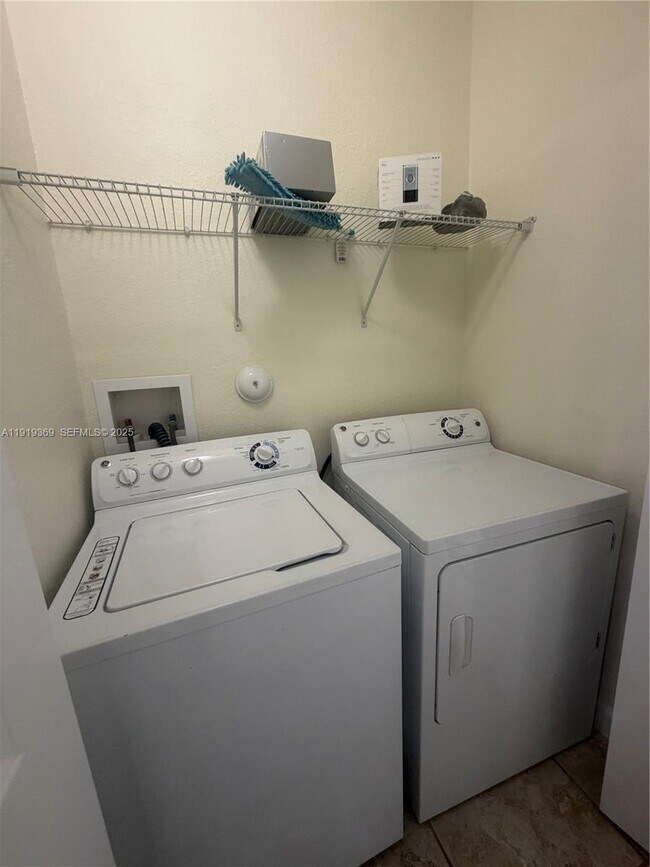 Building Photo - 11347 SW 232nd Terrace