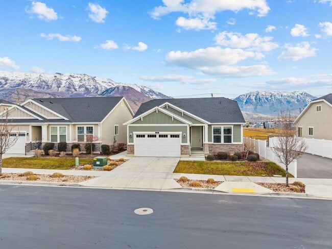 Building Photo - Beautiful 5 Bed / 3 Bath Single-Family Home in Lindon