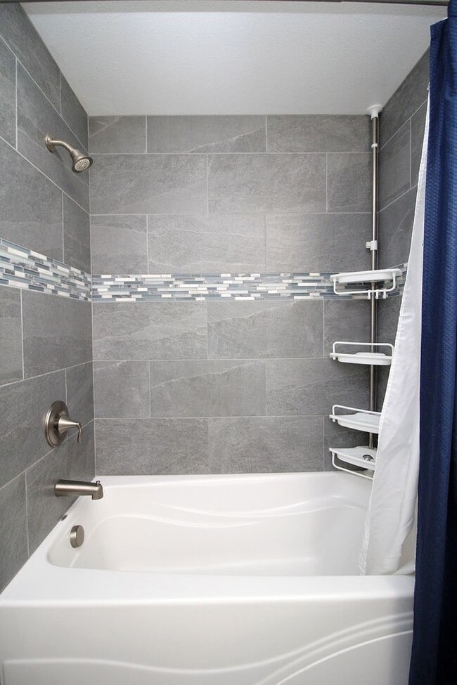 Building Photo - 3896 Botticelli St