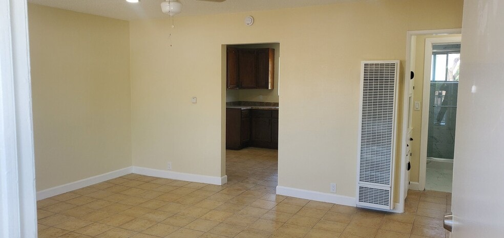 Building Photo - 11749 4th Ave