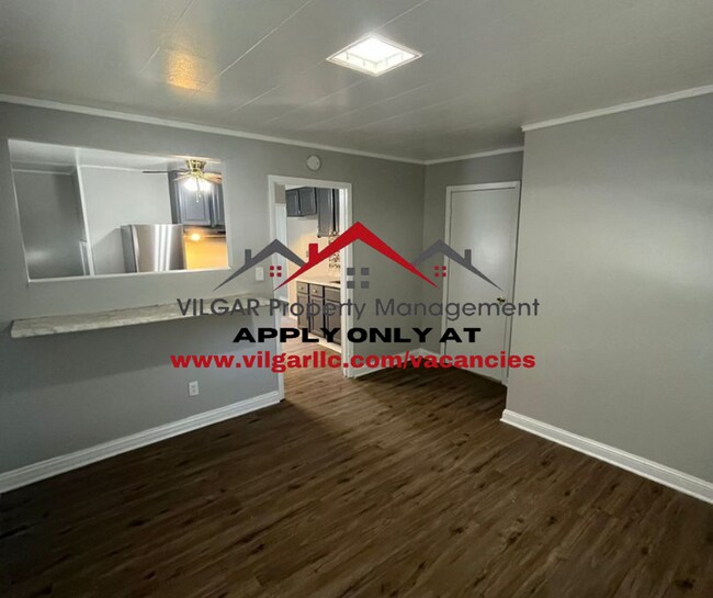 Building Photo - Step into comfort and convenience with this spacious 3-bedroom, 1-bathroom single-family home des...