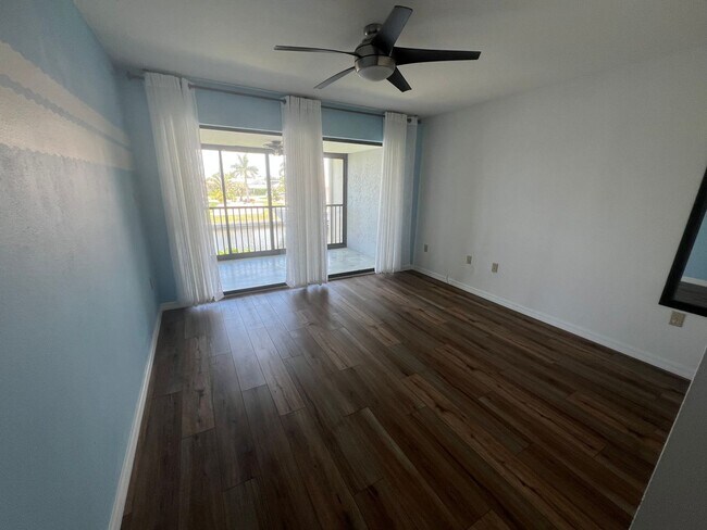 Building Photo - Waterfront Townhome in Punta Gorda