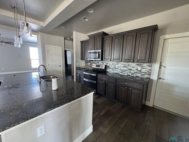 Building Photo - 2812 Browning Ave