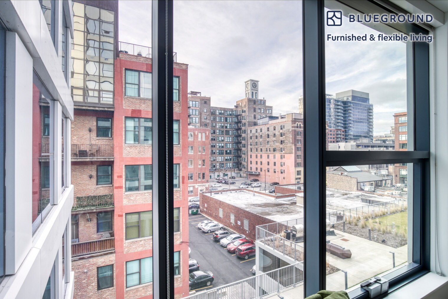 Building Photo - 808 W Van Buren St