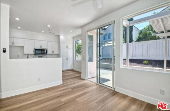 Building Photo - 1817 Calypso Dr