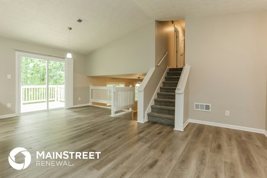 Building Photo - 45 Christopher Pl