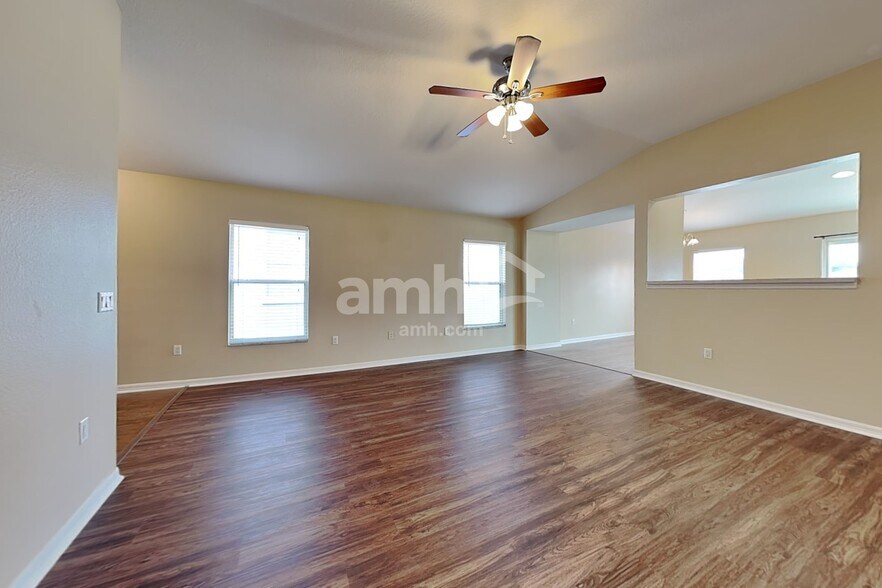 Building Photo - 13514 Red Ear Ct