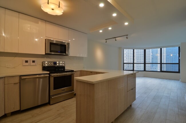 Building Photo - 405 N Wabash Ave