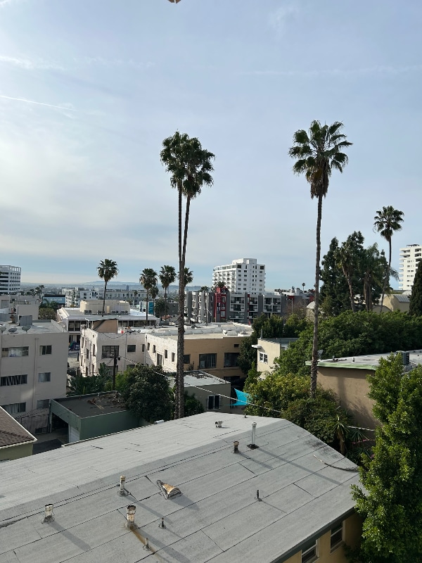 Building Photo - 7100 Hillside Ave