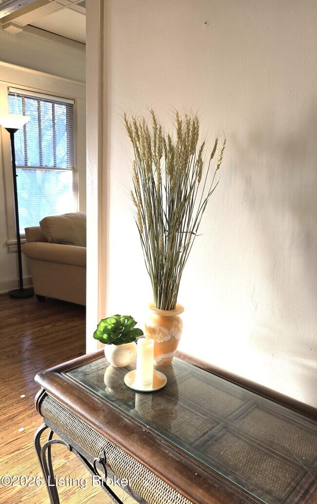 Building Photo - 1375 S 1st St