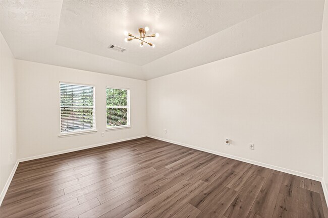 Building Photo - 25135 Florina Ranch Dr