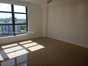 Building Photo - 3530 Mystic Pointe Dr