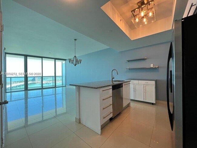 Building Photo - 888 Biscayne Blvd