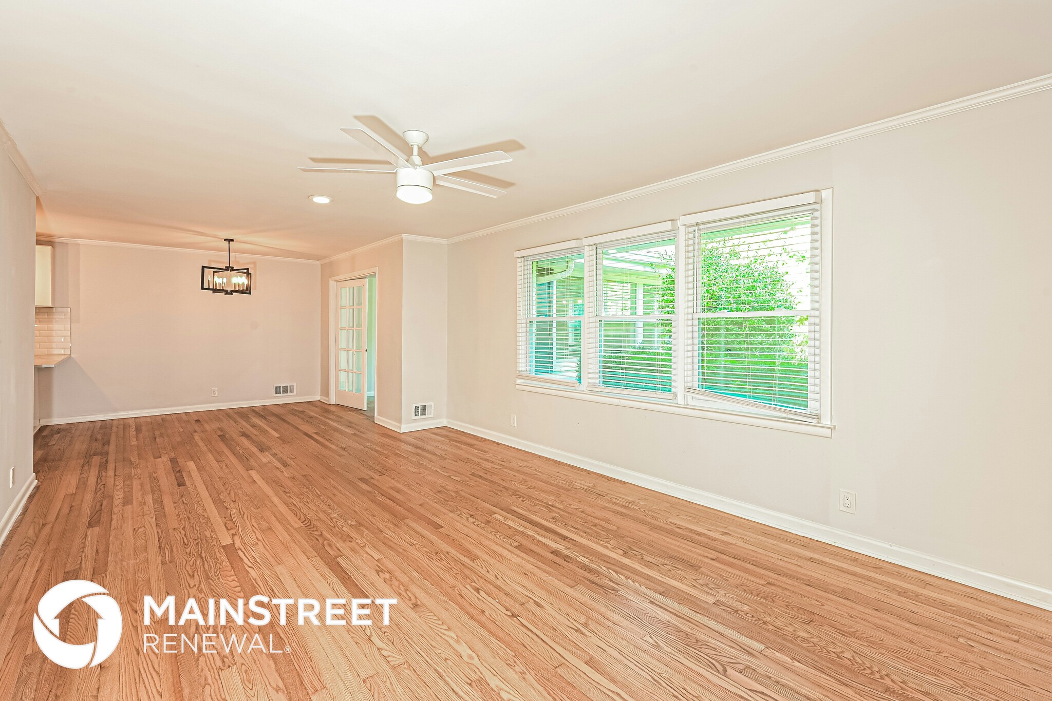 Building Photo - 1512 Knollwood Terrace