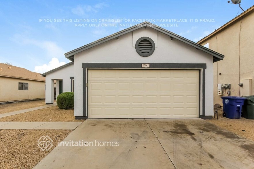 Building Photo - 11601 W Windrose Ave