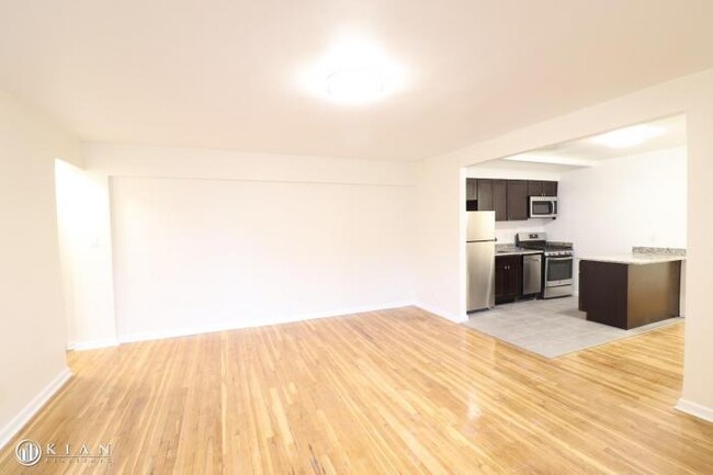 Primary Photo - 1 bedroom in Flushing NY 11355